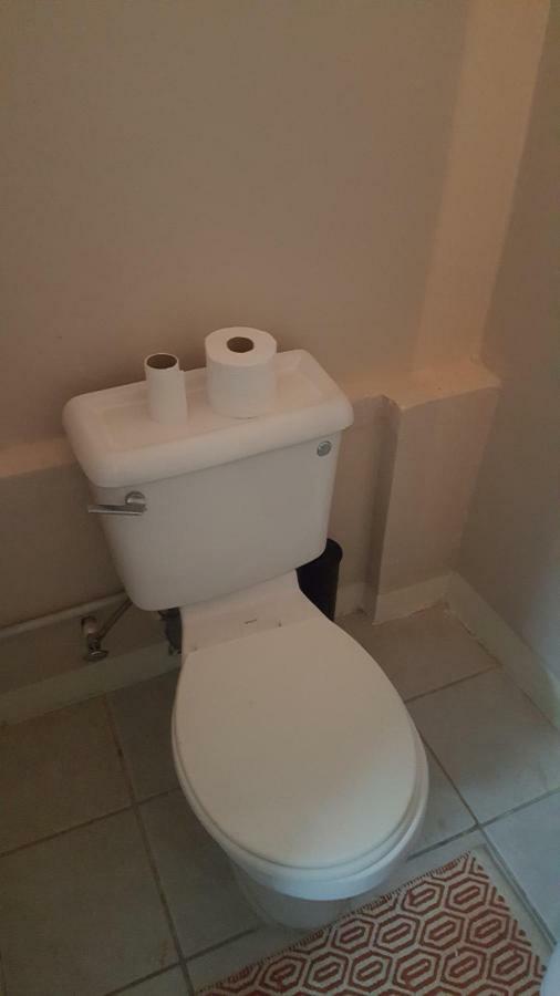 Rainbow Inn Grenville エクステリア 写真